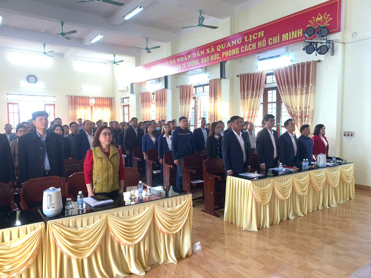 Kỳ họp thứ tư HĐND xã Quang Lịch, nhiệm kỳ 2021 - 2026 thành công tốt đẹp