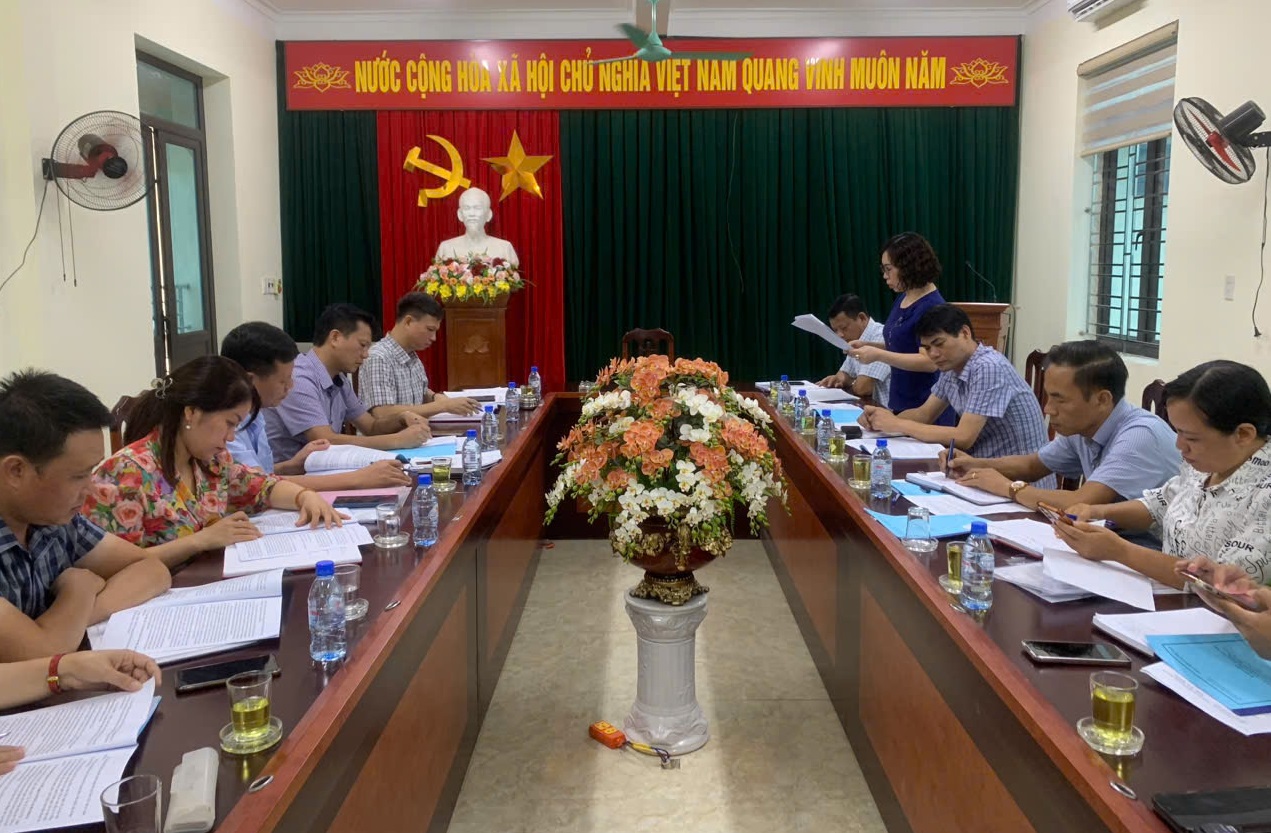 Kiểm tra công tác tổ chức đại hội Đảng và triển khai vận hành chính quyền địa phương 2 cấp trên địa bàn xã