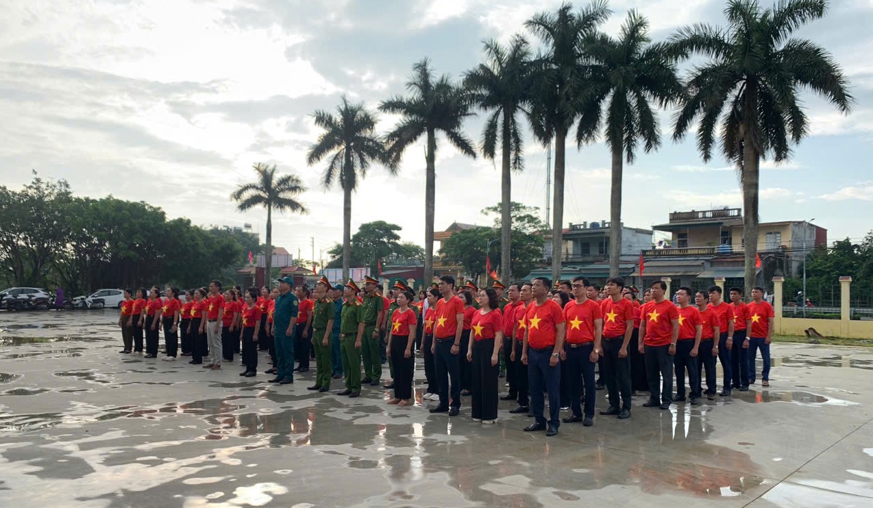 Tổ chức lễ chào cờ “Tôi yêu Tổ quốc, quê hương tôi” nhân kỷ niệm 80 năm Cách mạng Tháng Tám và Quốc khánh 2/9