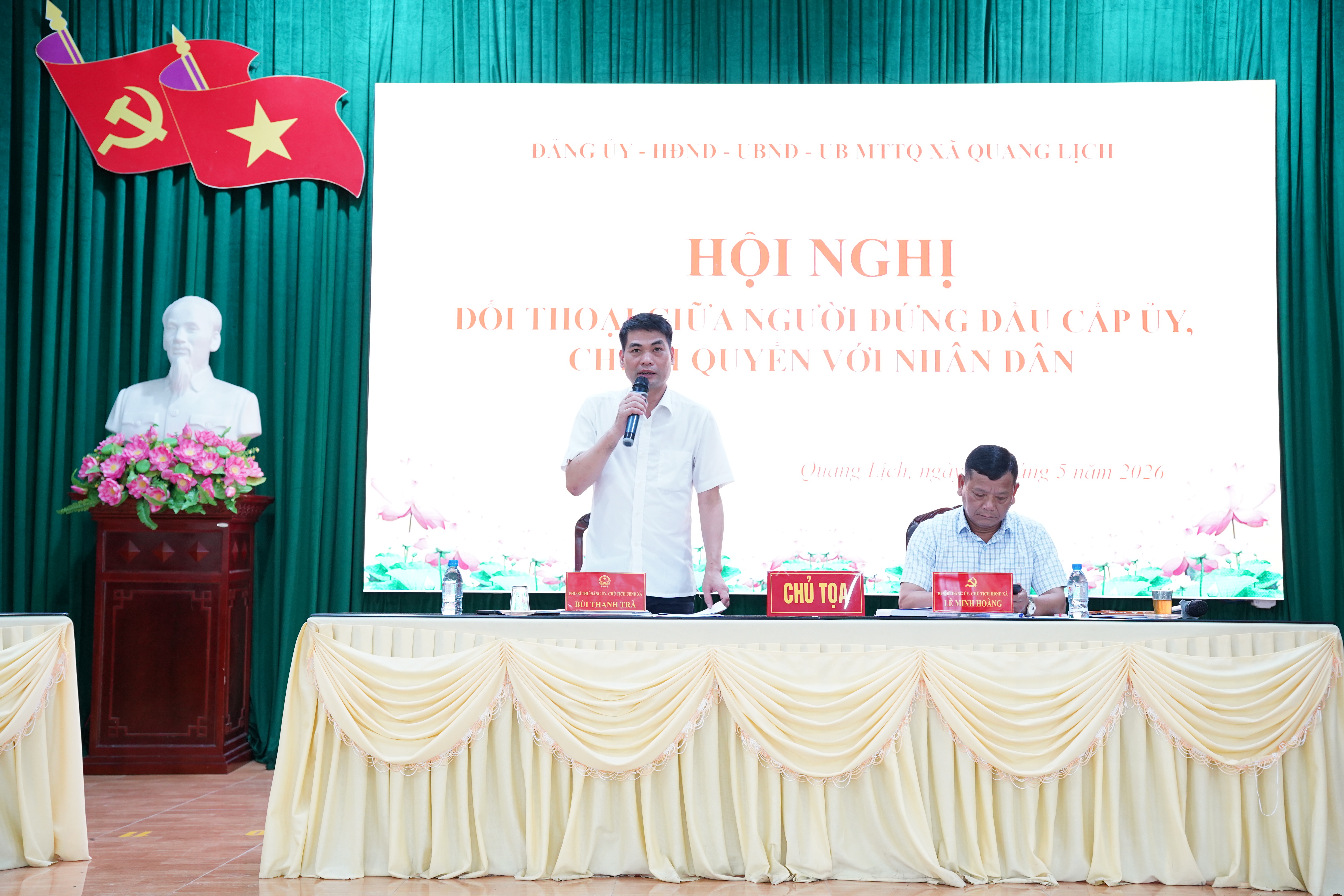 Đối thoại giữa người đứng đầu cấp ủy, chính quyền với Nhân dân