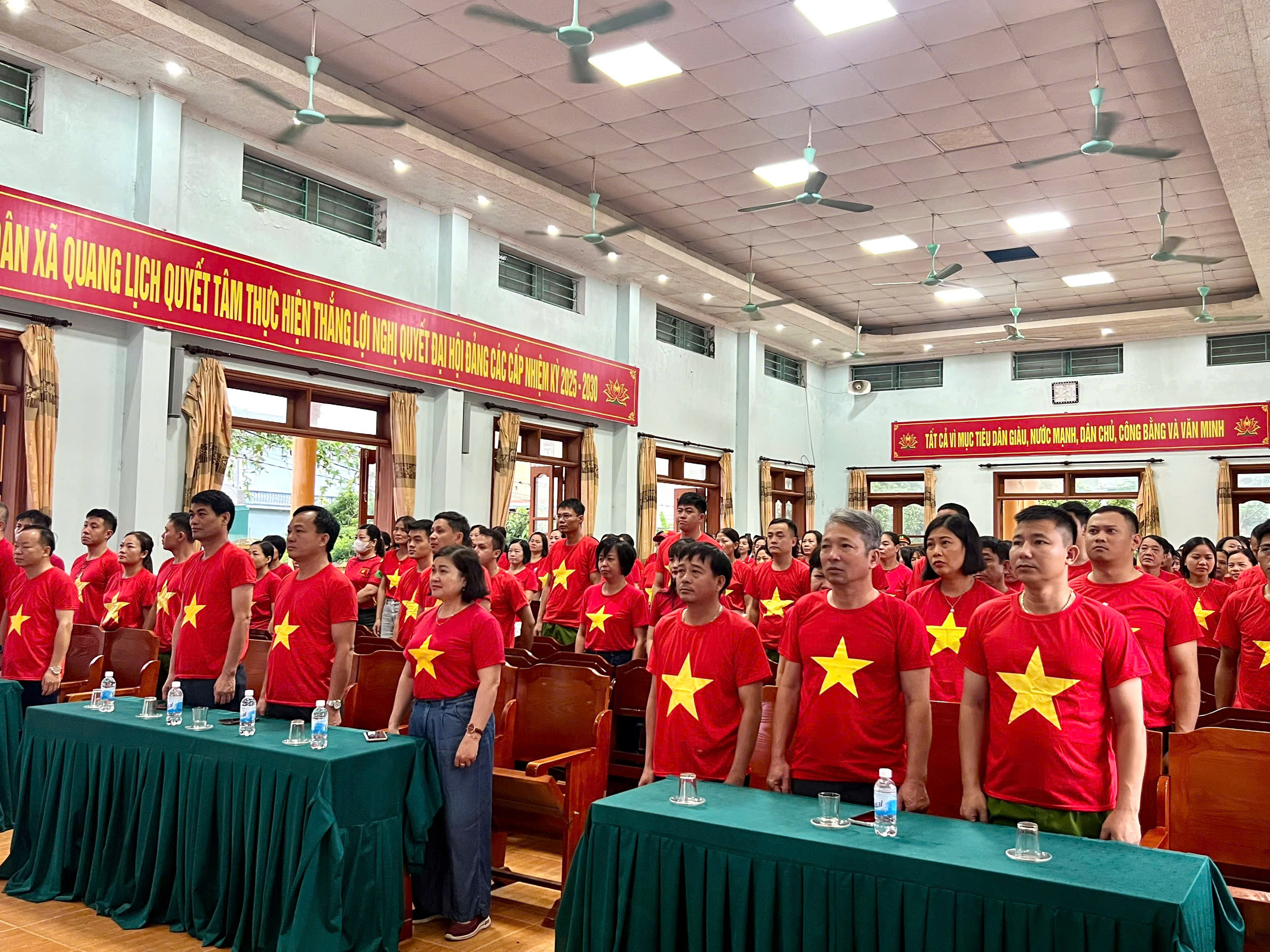 Xã Quang Lịch hưởng ứng chương trình đi bộ “Cùng Việt Nam tiến bước” năm 2026