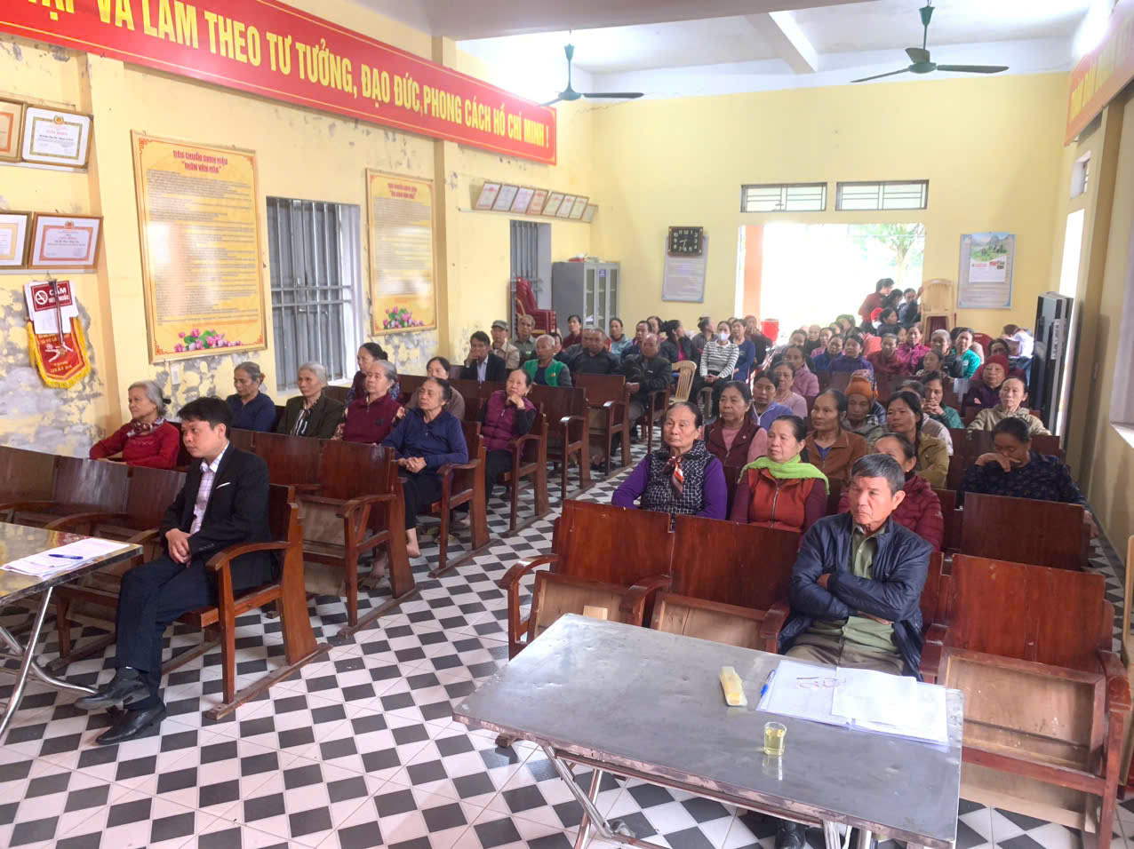 Hội nghị tiếp xúc cử tri với những người ứng cử đại biểu HĐND xã Quang Lịch, nhiệm kỳ 2026 - 2031, đơn vị bầu cử số 02