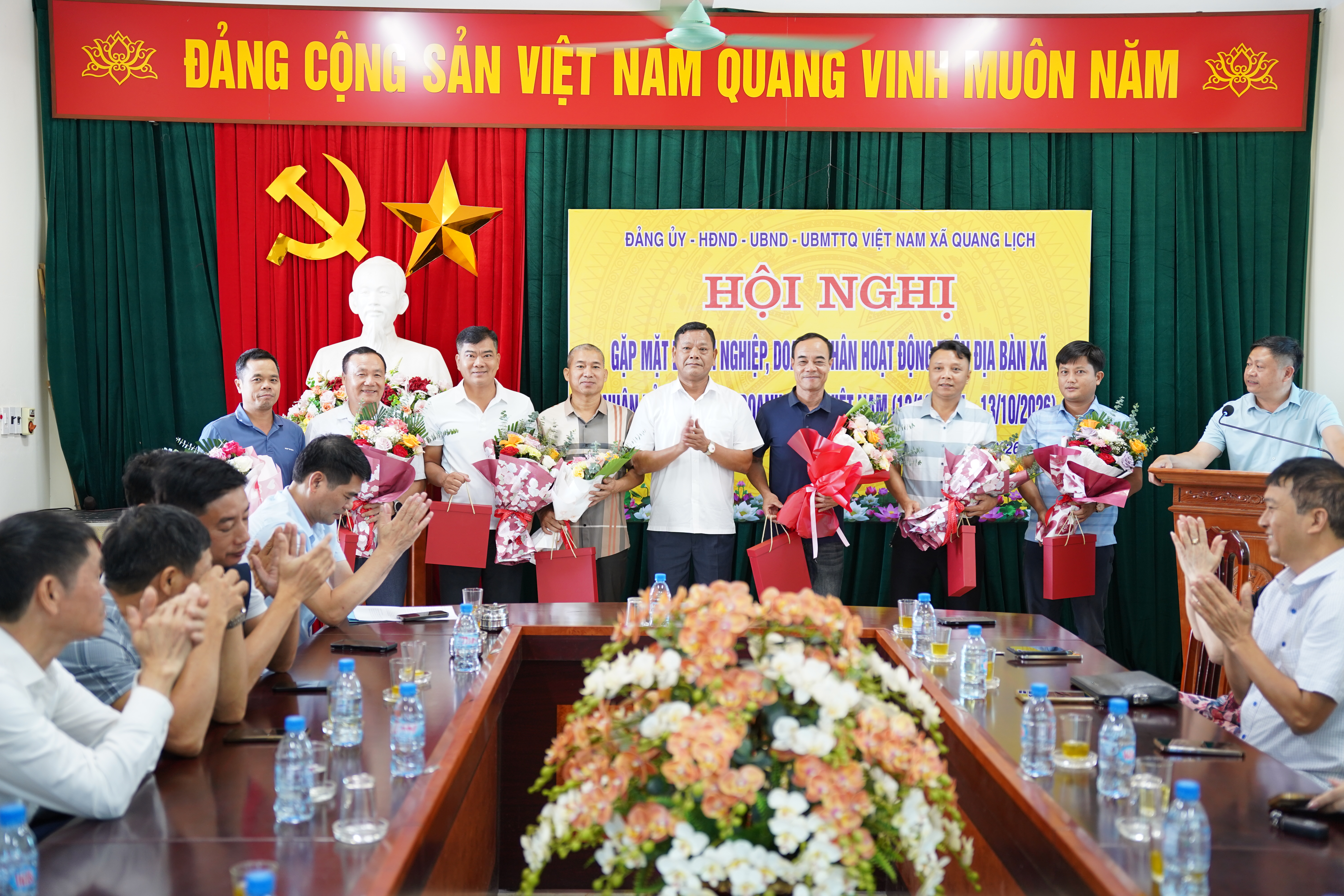 Gặp mặt kỷ niệm Ngày Doanh nhân Việt Nam 13/10
